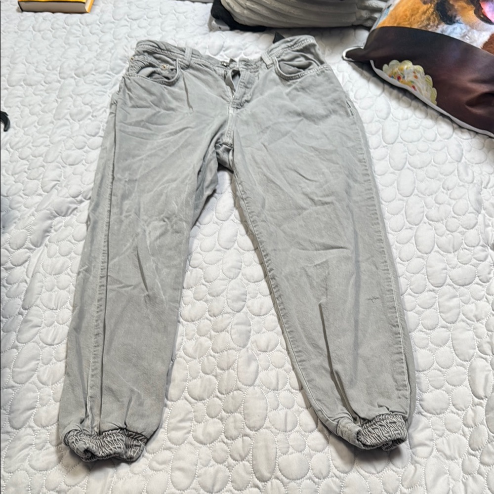 Zara Light Gray Casual Pants